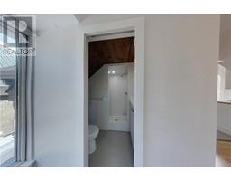 40735743_18