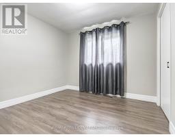 x12463629_24