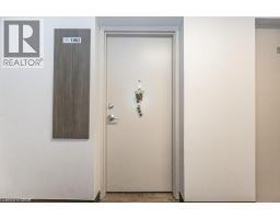 40814478_7