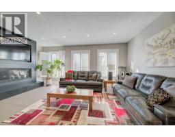 40818136_6