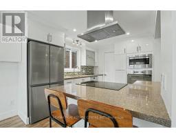 x12996302_14