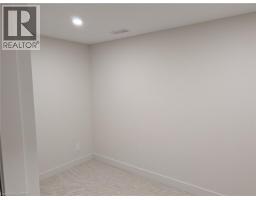 40816945_12