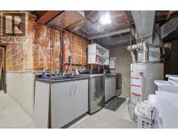 40832923_36