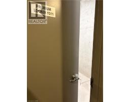 40816057_24