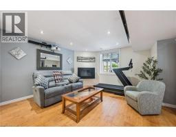 40841952_34