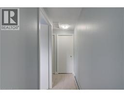 40838992_18