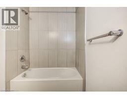 40843274_8