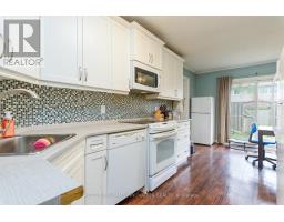 x13489360_8