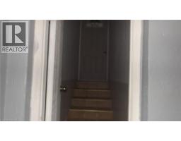 40837310_18