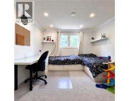 40839645_24