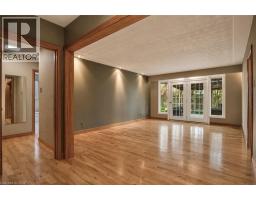 40846891_7