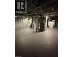 40848209_24