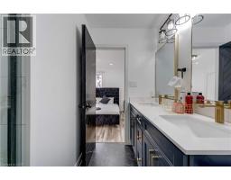 40831485_26