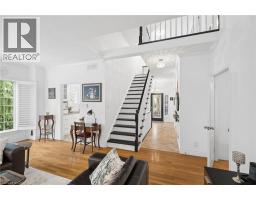 40831155_17