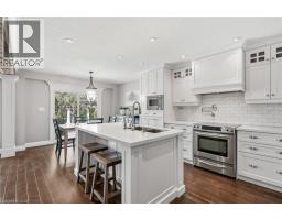 40852445_9