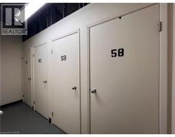 40853366_48