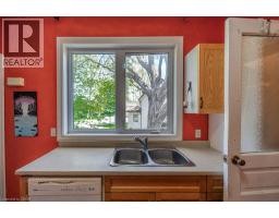 40857901_17