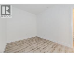 40858401_28