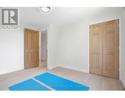 x13716584_40