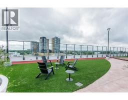 40858102_49