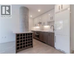 40858938_5
