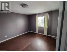 40857628_7