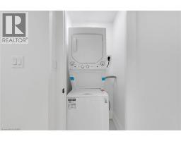 40859584_10