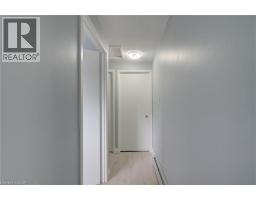 40858738_18