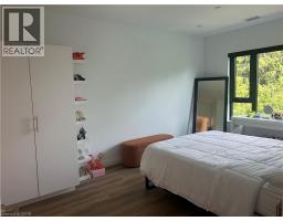 40858587_19
