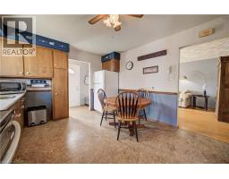 40867264_8